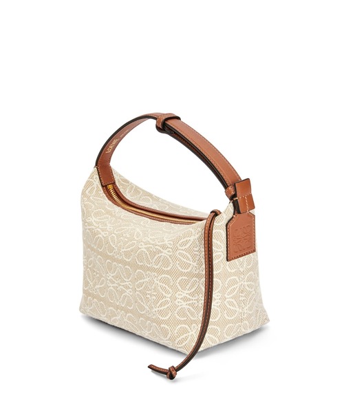 LOEWE（ロエベ）の「キュービィバッグ スモール (アナグラムジャカード