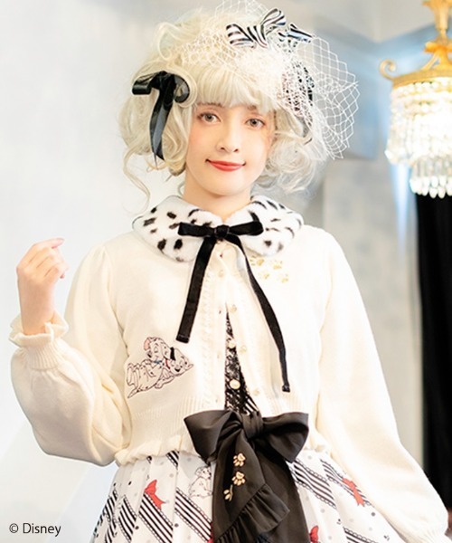 axes femme（アクシーズファム）の「101匹わんちゃん／カーデ