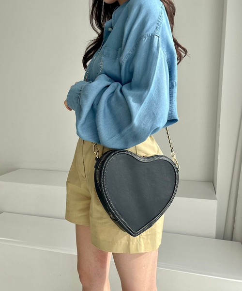 Heather（ヘザー）の「ステッチハートBAG 190667（ショルダーバッグ