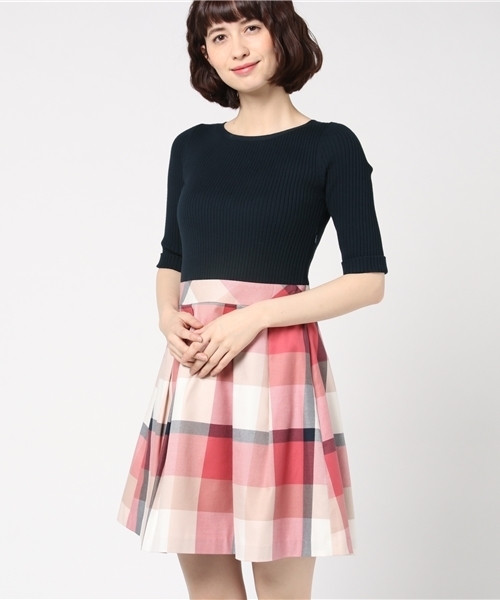 BLUE LABEL CRESTBRIDGE（ブルーレーベルクレストブリッジ）の