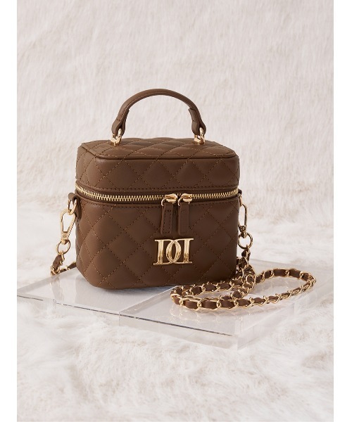 Darich（ダーリッチ）の「【ゴールドパーツ】キルティングスクエアミニ