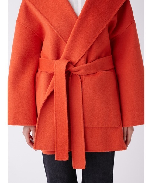 Mila Owen（ミラオーウェン）の「ハーフ丈ポンチョ風リバーコート