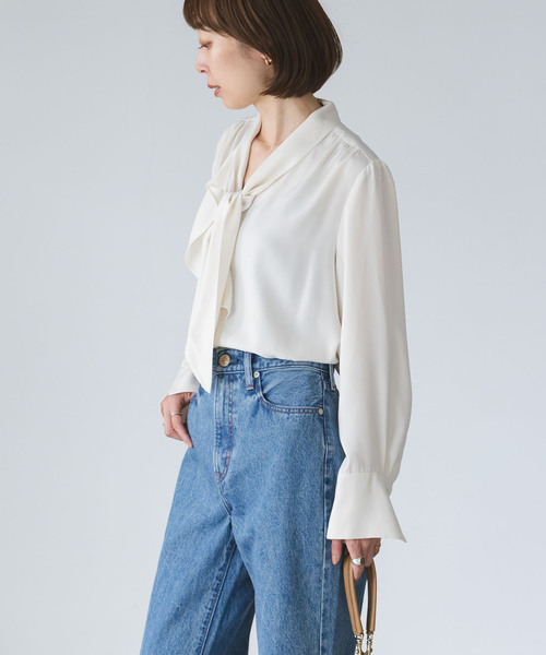 Noble（ノーブル）の「《WEB限定追加》ロイヤルサテンボウタイブラウス