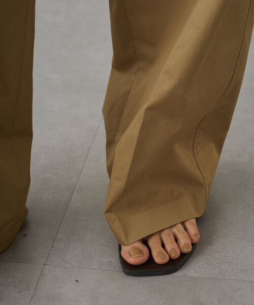 LOUNGEDRESS（ラウンジドレス）の「ノータックチノパンツ（チノパンツ