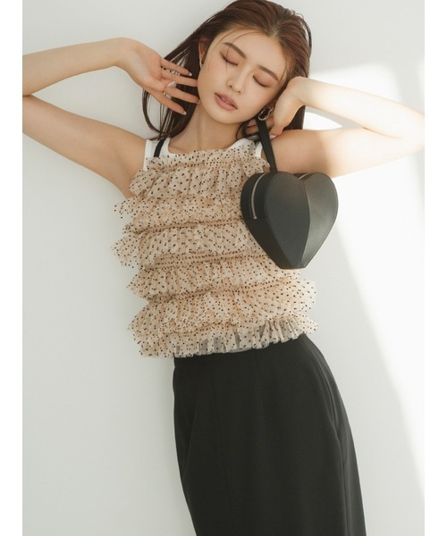 LILY BROWN（リリーブラウン）の「チュールラッフルフリルトップス
