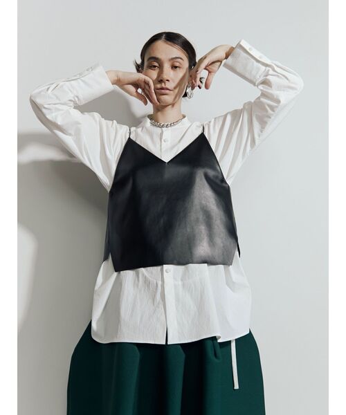 UN3D.（アンスリード）の「ウェーブラインギャザーシャツ（シャツ