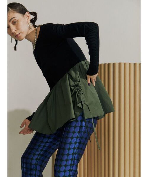 UN3D.（アンスリード）の「ウェーブラインギャザーキャミソール