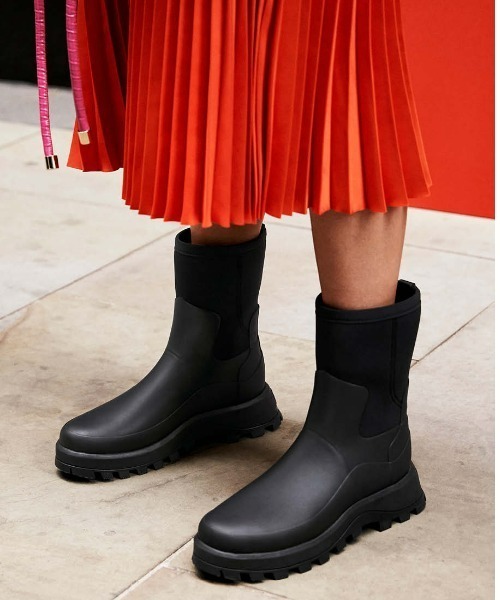 HUNTER（ハンター）の「WOMENS CITY EXPLORER SHORT BOOT（レイン