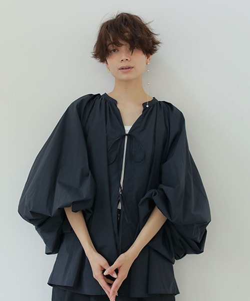 ETRE TOKYO（エトレトウキョウ）の「ボリュームスリーブシャツ（シャツ
