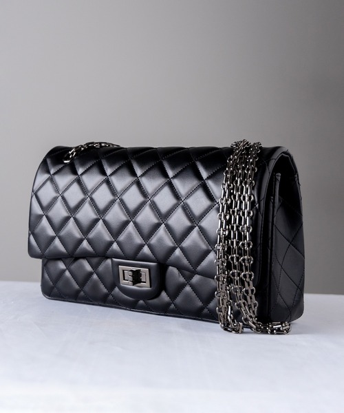 選べる2サイズ 】キルティングチェーンスクエアショルダーバッグ