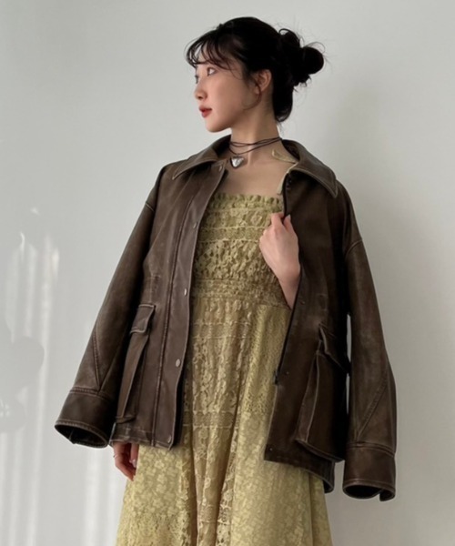 LILY BROWN（リリーブラウン）の「バリエーションドロストオーバー