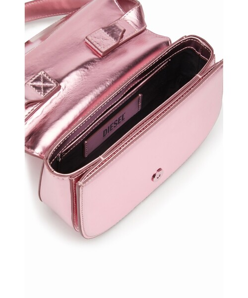 寿*い様 ディーゼル カウレザーショルダーバッグ ピンク メタリック