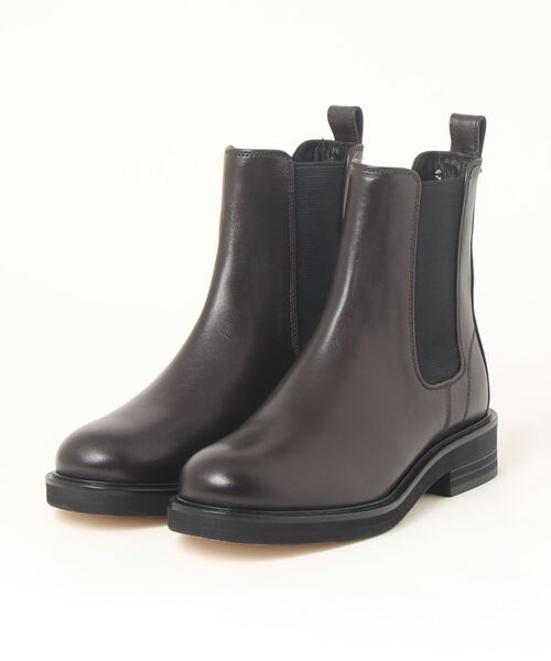 MARGARET HOWELL idea（マーガレット・ハウエルアイデア）の