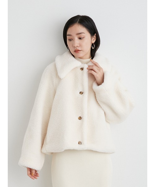 LILY BROWN（リリーブラウン）の「バリエーションショートボアコート