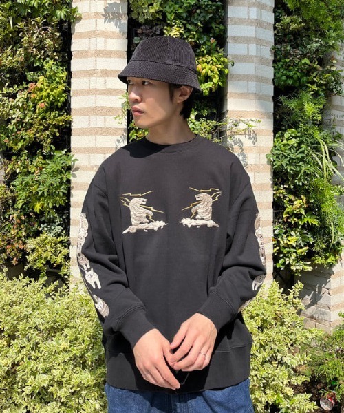テーラー東洋 × BEAMS / 別注 刺繍 クルーネック スウェット