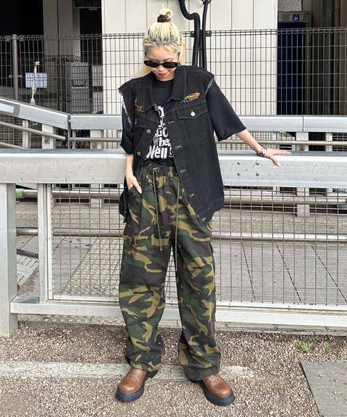 sedacle（セダクル）の「カットオフデニムワッペンベスト（ベスト