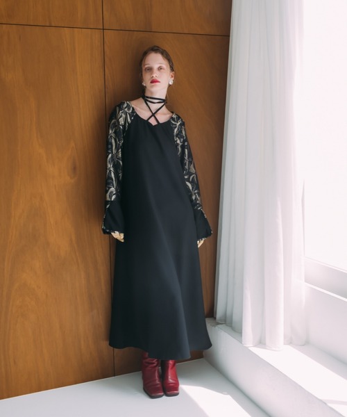 クロスネックジャガードスリーブドレス/Cross Neck JQ Sleeve Dress
