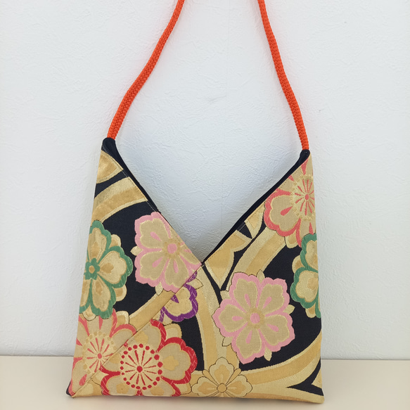 袋帯 帯リメイクバッグ あずま袋の三角バッグ トートバッグ 繕う