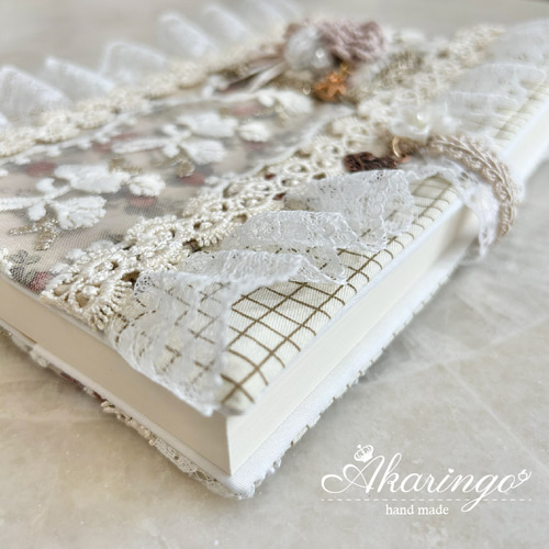 単行本サイズ タティングレースの薔薇 カントリー風 ブックカバー