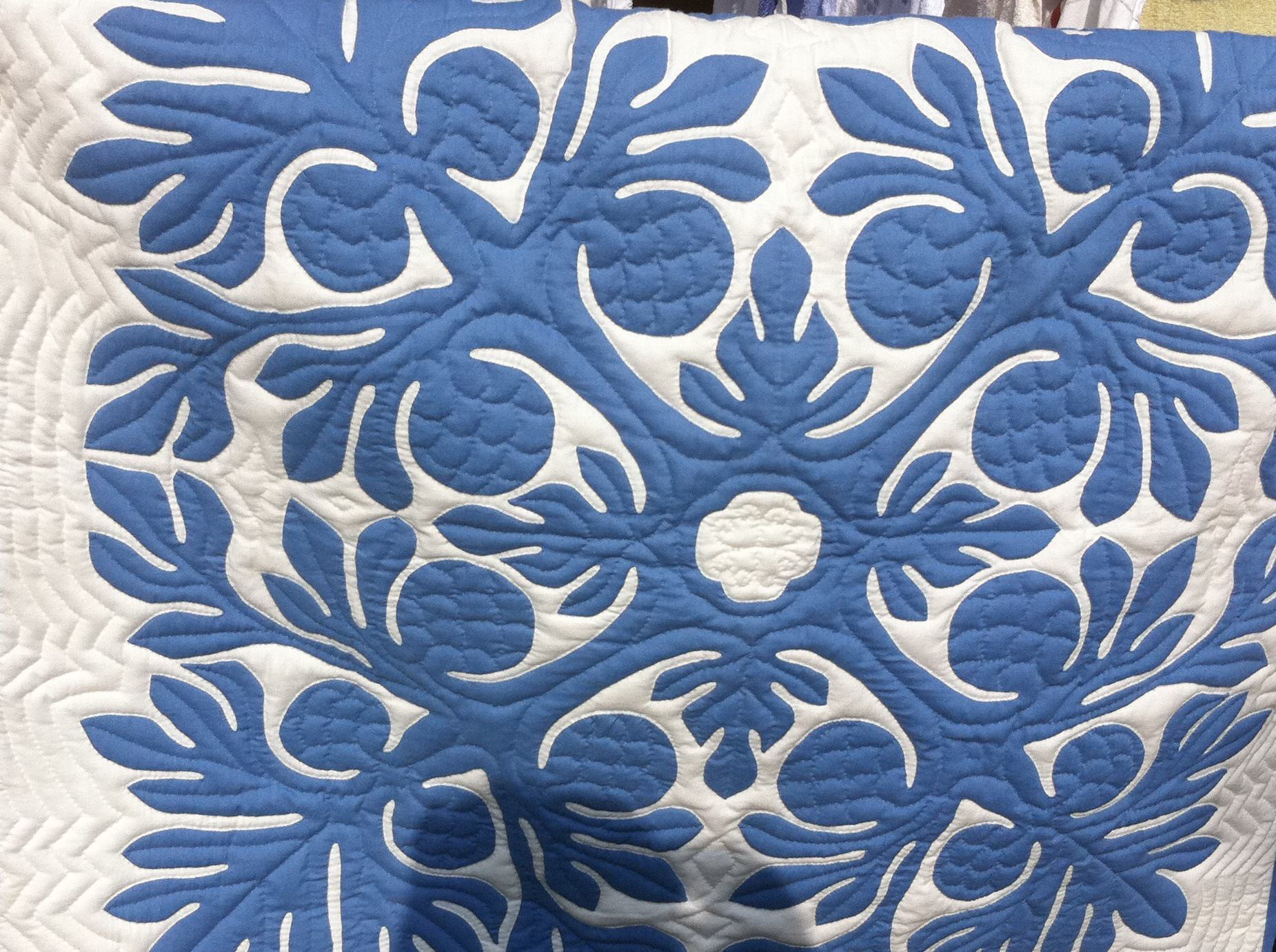 最終値下げ　ハワイアンキルトタペストリー　ハンドメイド【101cm✖️102cm】