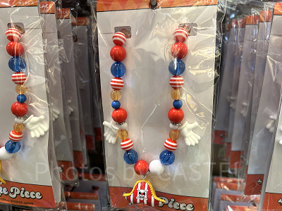 2025】USJ×ワンピースグッズ全51種類一覧！マフラータオル、麦わら帽子