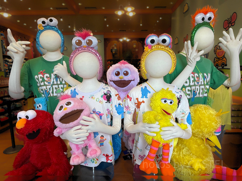 ユニバ】セサミストリートグッズ52選！カチューシャ、お菓子、Tシャツ