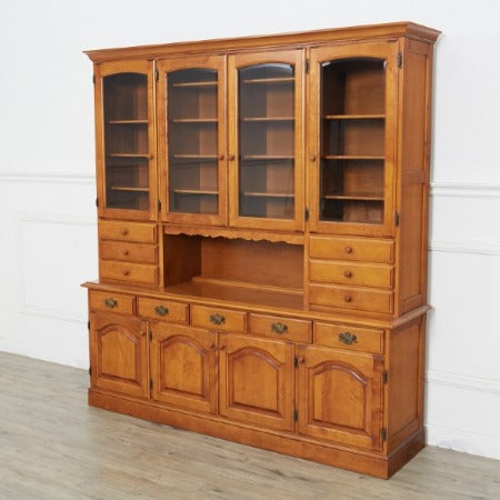 横浜ダニエル Daniel – camori ヴィンテージ家具・北欧インテリアの