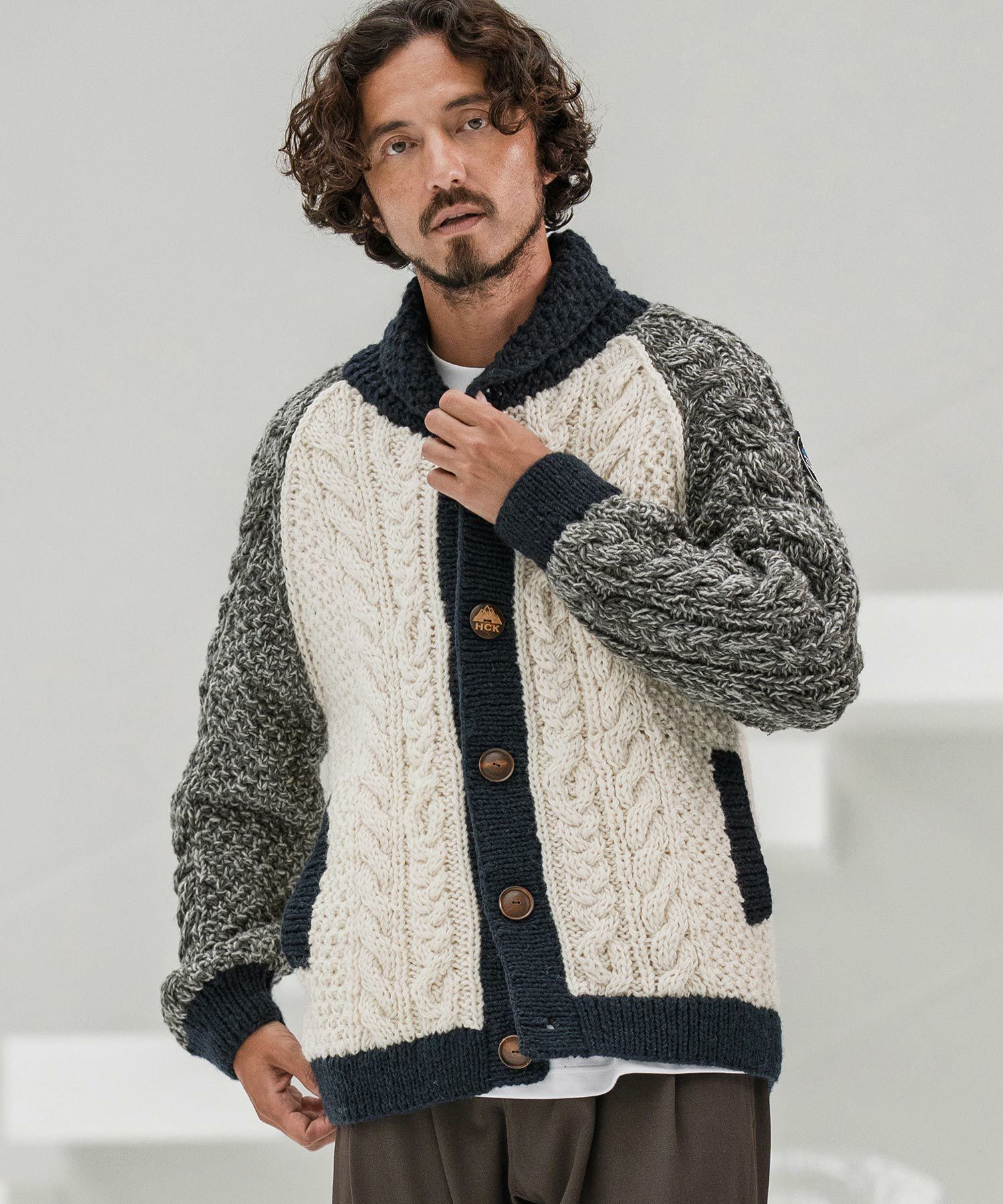 CAMBIO(カンビオ)】【HIMALAYAN CLIMBERS HAND-KNIT別注】手編み色