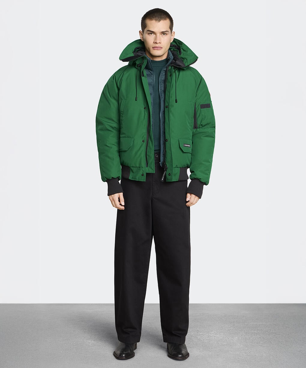 メンズ チリワック ボンバー SNOW GOOSE(2050MCD)｜カナダグース