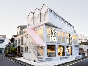 シャネルの新直営店「シャネル ビューティ ハウス」が東京・表参道に