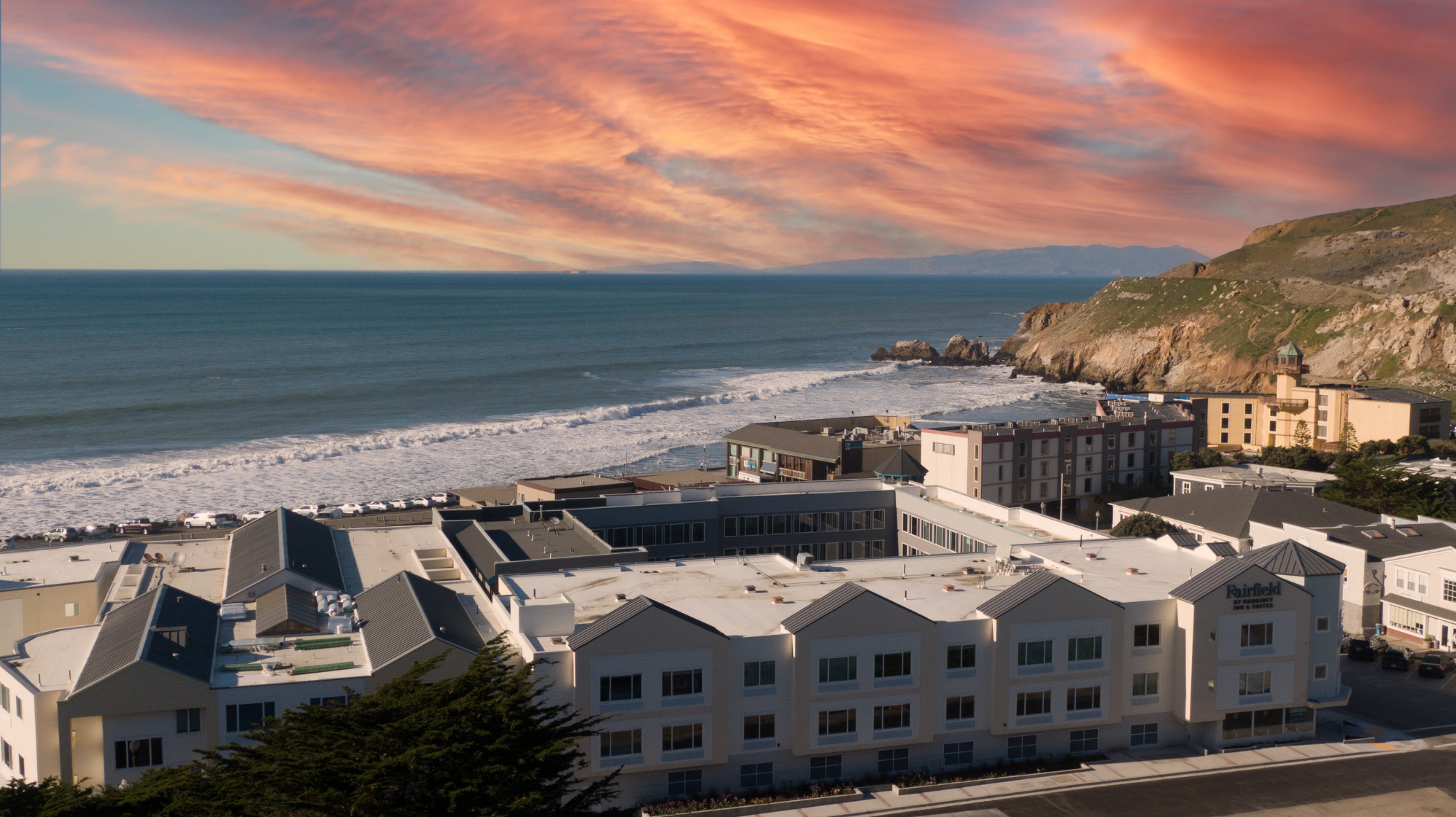 Pacifica, CA, Hotel | Fairfield Inn and Suites San Francisco Pacifica