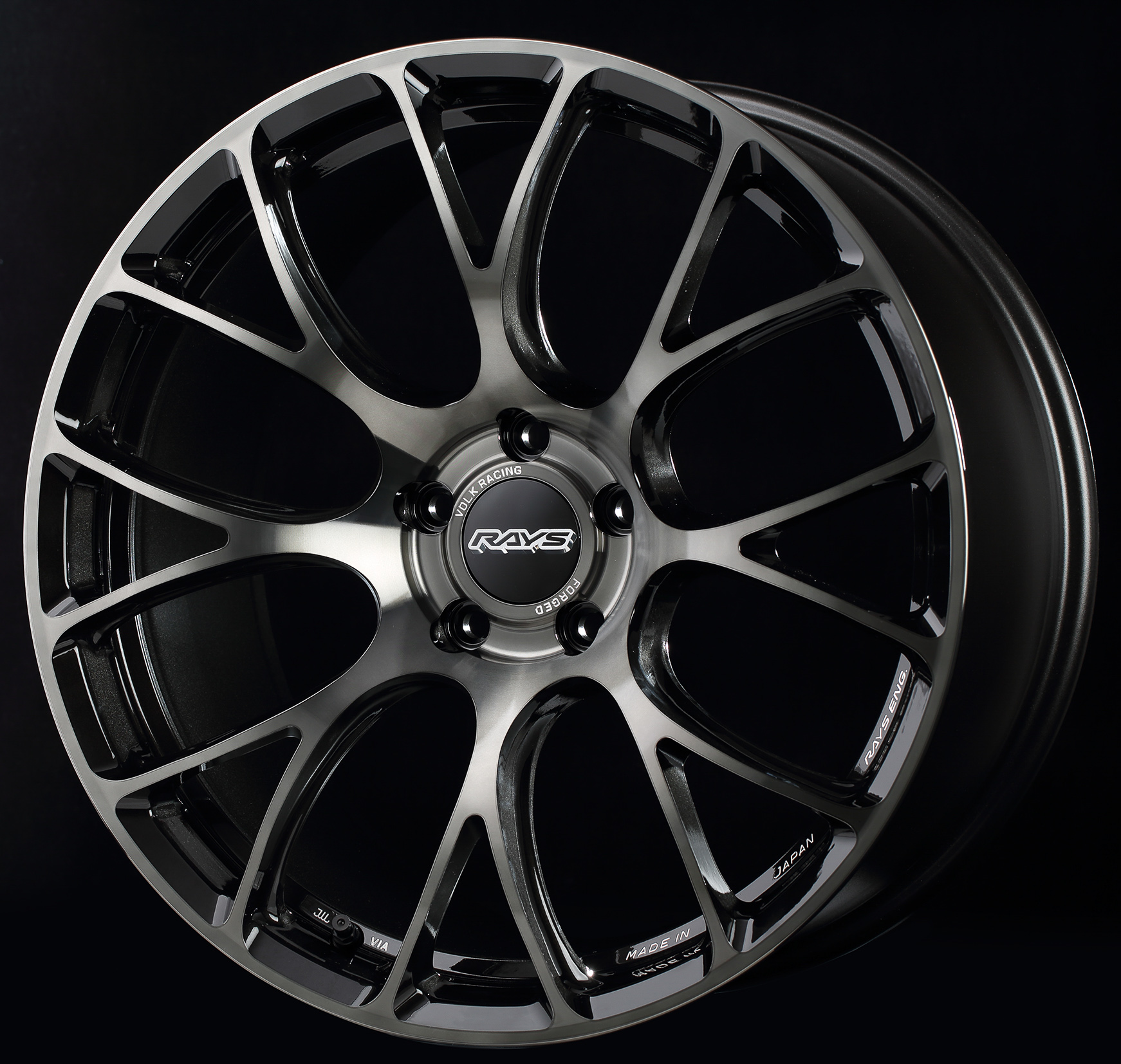 レイズ、鍛造1ピースホイールのVOLK RACING「G16」に限定カラー「BC/C