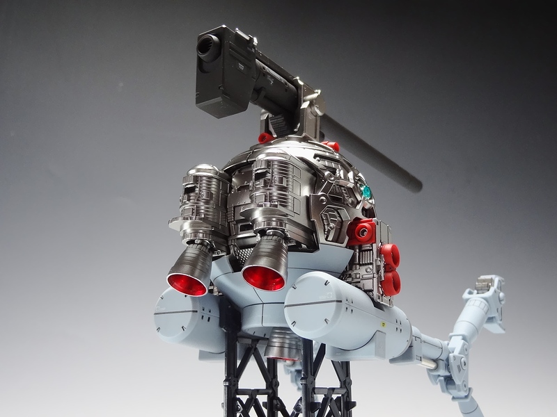 プレミアム完成品】バンダイ MG 1/100 ボール (アニメカラー