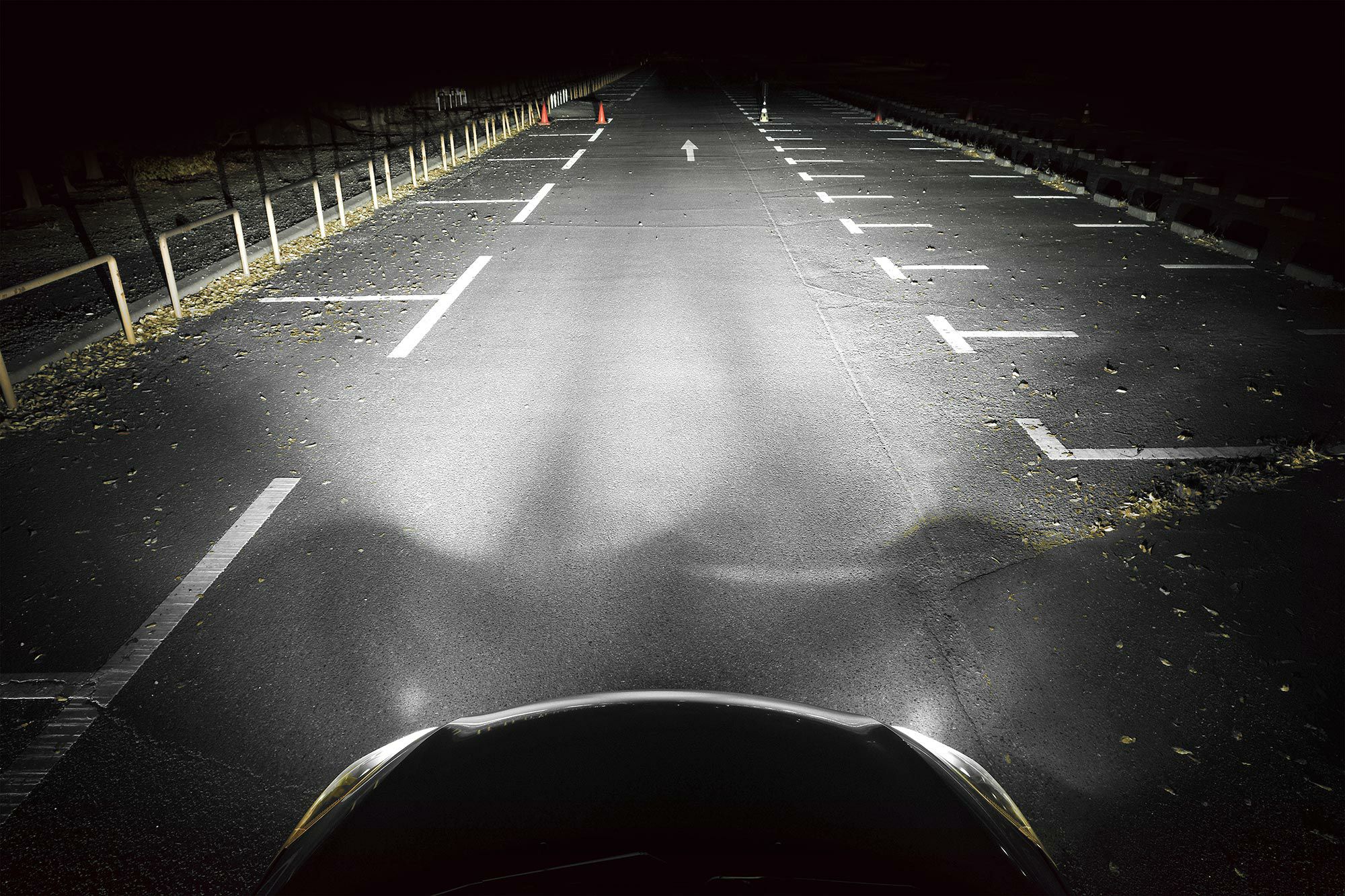 BW904 GIGA LEDヘッドバルブ D10 6000K D4S | カーメイト 公式