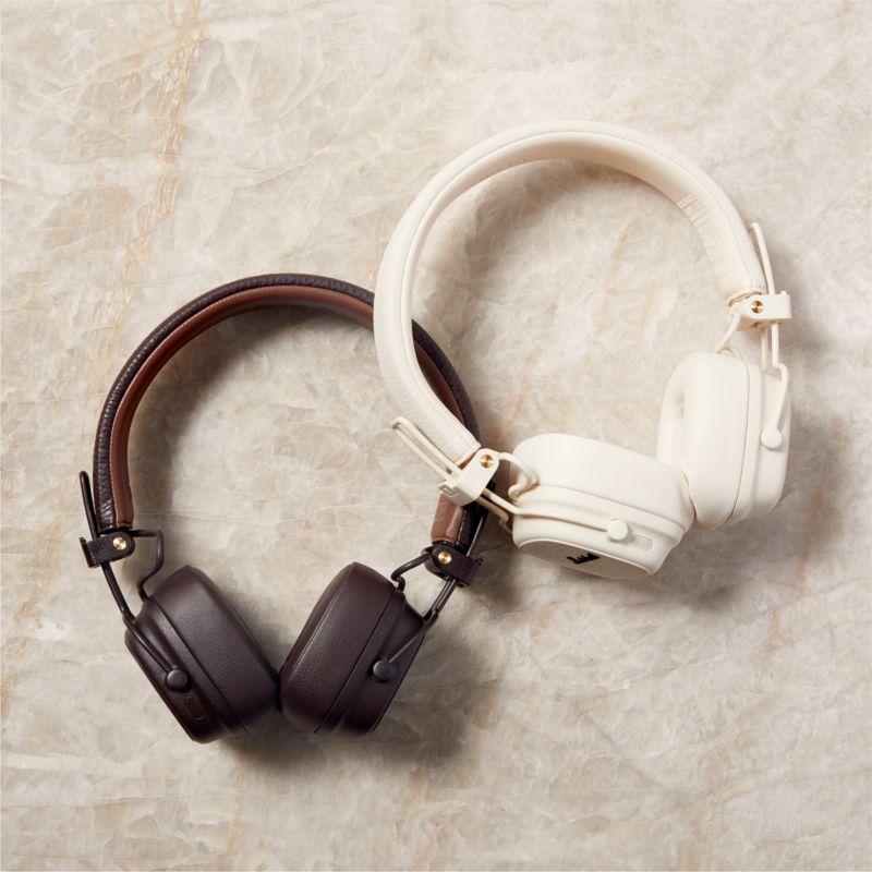Marshall Major V Cream On-Ear Bluetooth Headphones | CB2 Canada