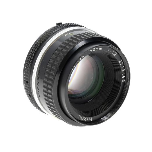 Nikon 50mm f/1.8 NIKKOR AI Manual Focus Lens {52}