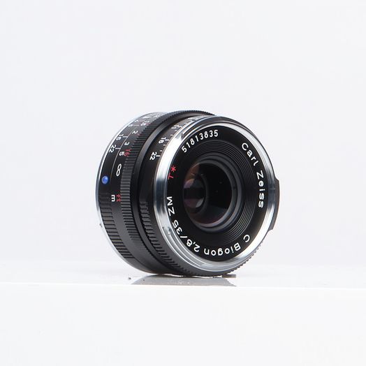 Zeiss 35mm f/2.8 ZM C Biogon T* Lens for Leica M-Mount, Black {43}