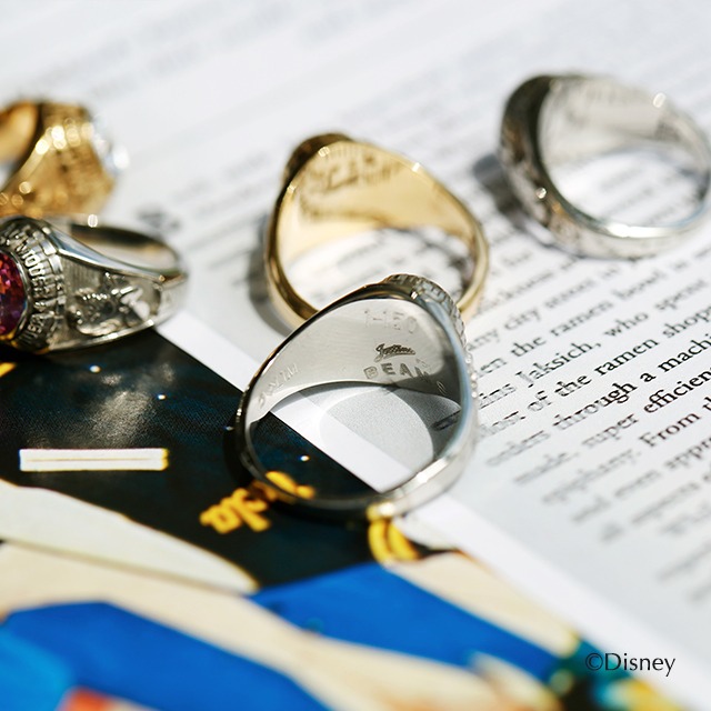 Jostens＞にオーダーしたスペシャルなカレッジリングが登場します｜BEAMS