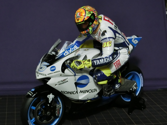 TAMIYA 1/12 ロッシフィギュア」完成！ - たまに乗るバイク乗りの日常