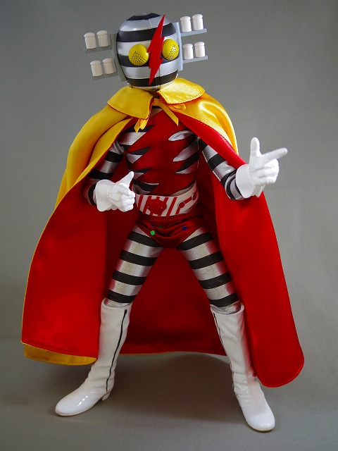 メディコムトイ デンセンマン レビュー - okurejeの日記