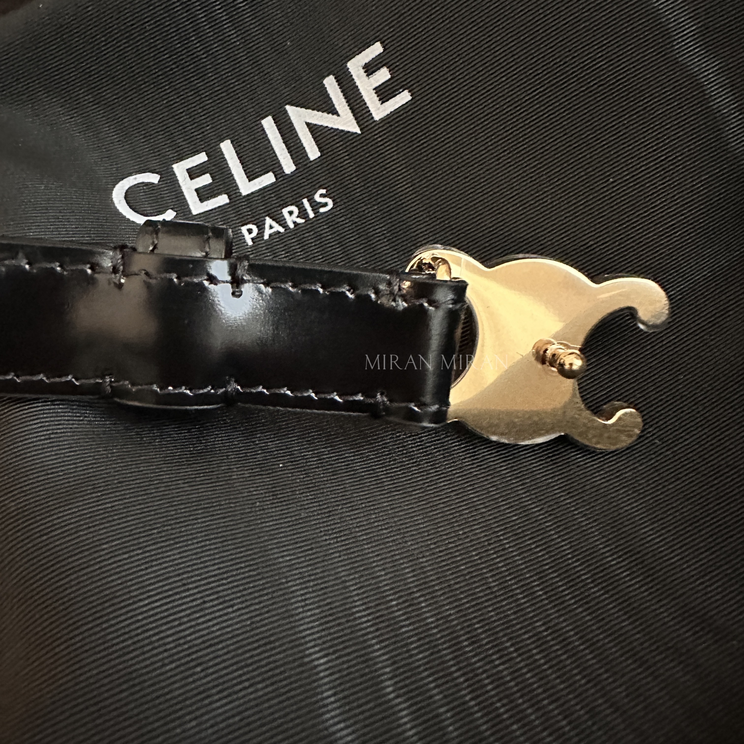CELINE】トリオンフベルト/ スムースカーフスキン1.8cm (CELINE/ベルト