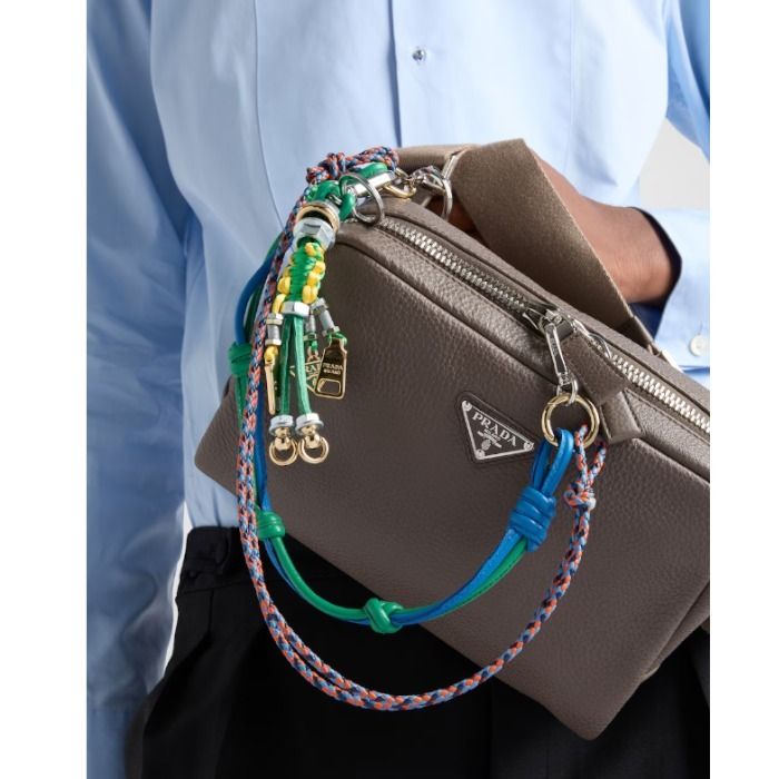 25SS】新作トリック付ヴィッテロダイノレザーバッグ◇プラダ◇ (PRADA