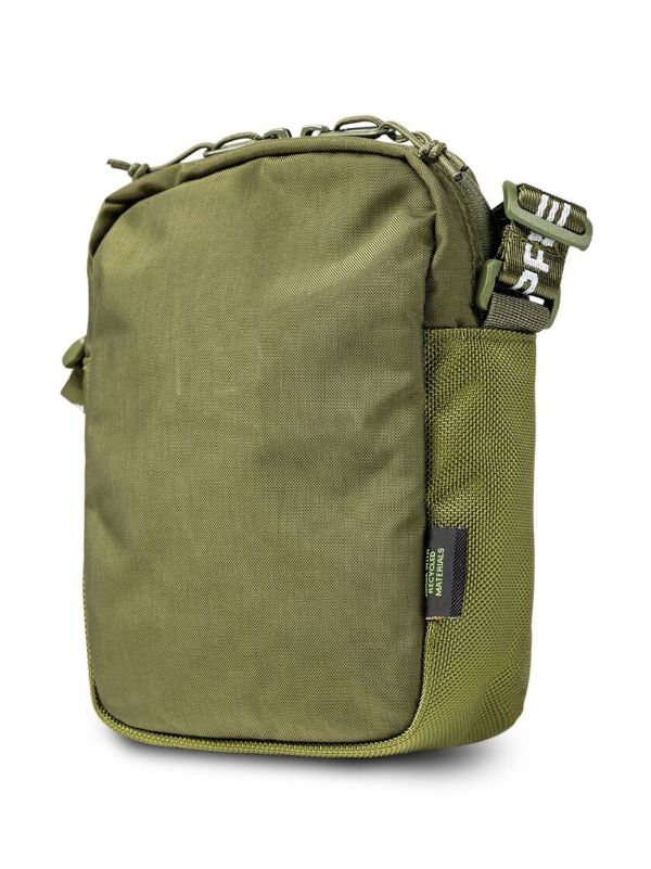 Supreme logo-print Shoulder Bag | Green | FARFETCH