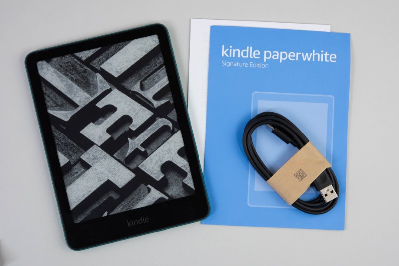電子ブックリーダー「Kindle Paperwhite」が魅力的に進化、お風呂でも