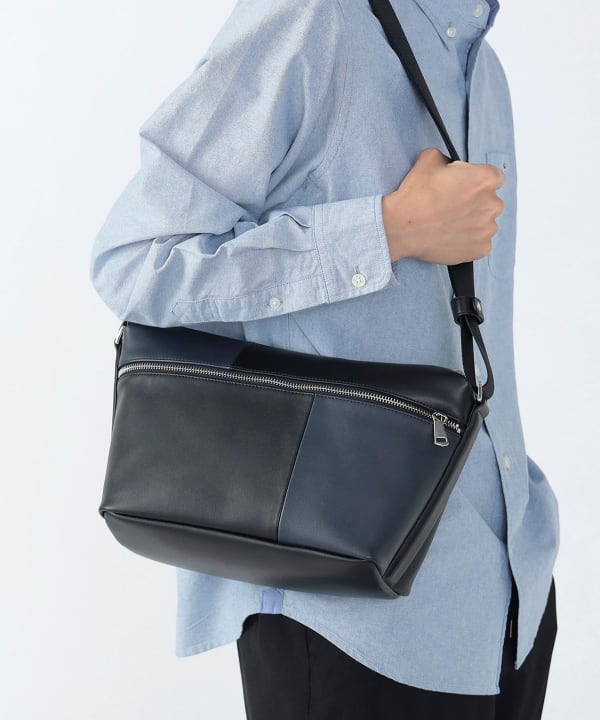 BEAMS HEART（ビームス ハート）フェイクレザー 切替 ショルダーバッグ