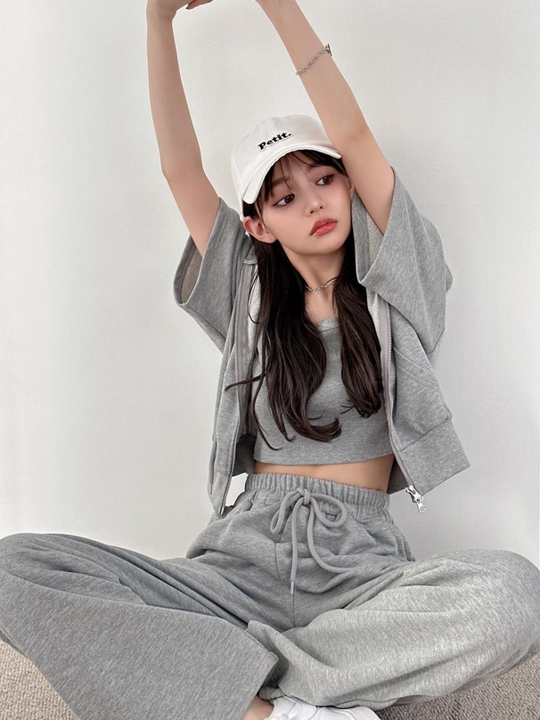 ショート丈パーカー×キャミ×ワイドパンツ裏毛セットアップ[pm229a