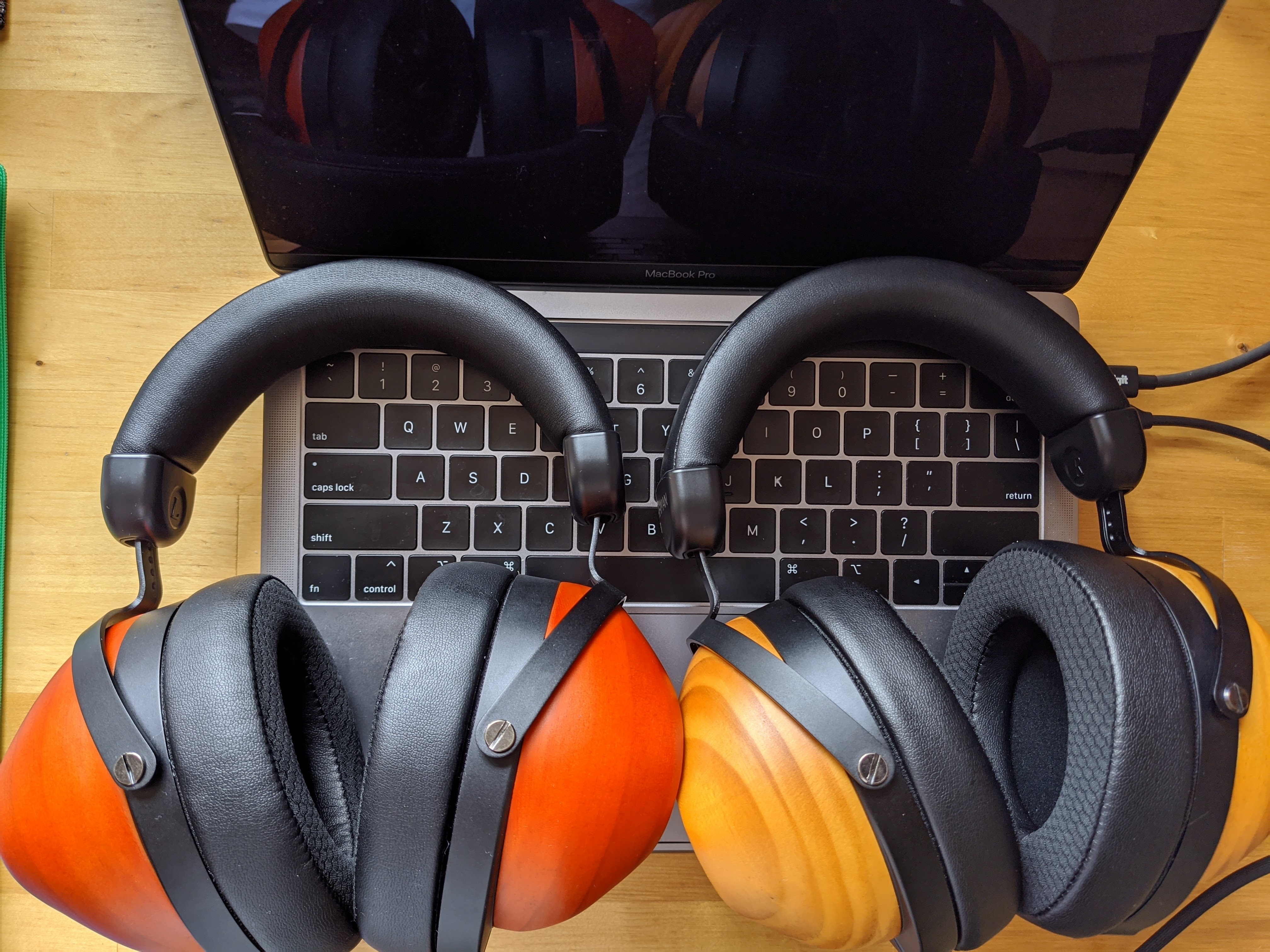 HIFIMAN HE-R10 Planar & Dynamic - Quick Impressions | Headphone