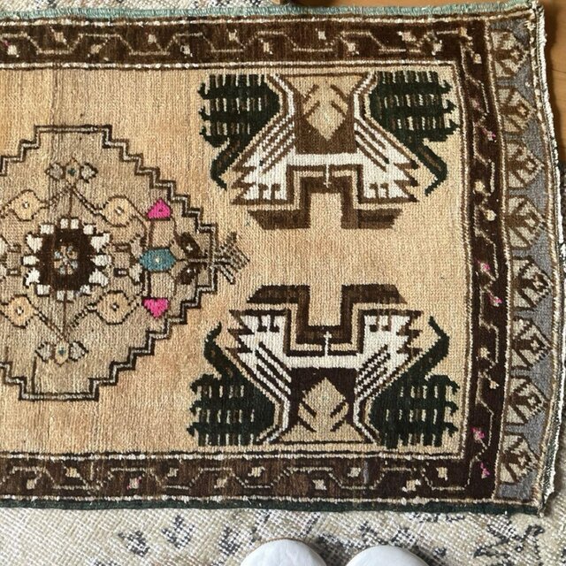 50×97淡いキャメル グリーン メダリオン トルコヴィンテージラグ