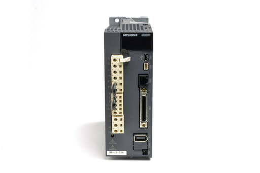 三菱 ACサーボアンプ MR-J3-70A (GA・電源ON累積時間60916h) | 保守