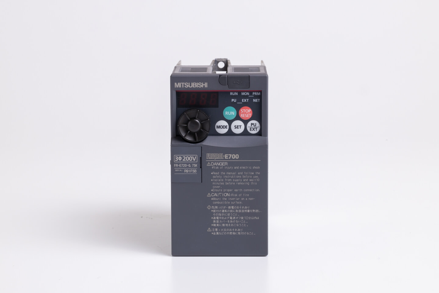 三菱 インバータ FR-E720-0.75K (通電時間85400h) | 保守部品.com